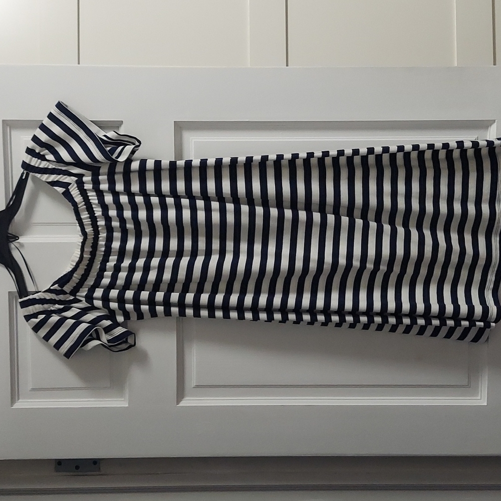 Motherhood maternity dress size small